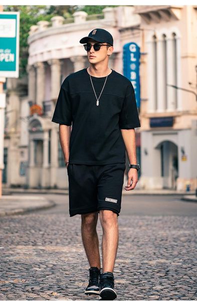 men's t-shirts 2329 men 2021 japanese simple retro short-sleeved hong kong style contrast color loose five-point sleeve t-shirt, White;black
men's t-shirts 2329 men 2021 japanese simple retro short-sleeved hong kong style contrast color loose five-point sleeve t-shirt, White;black