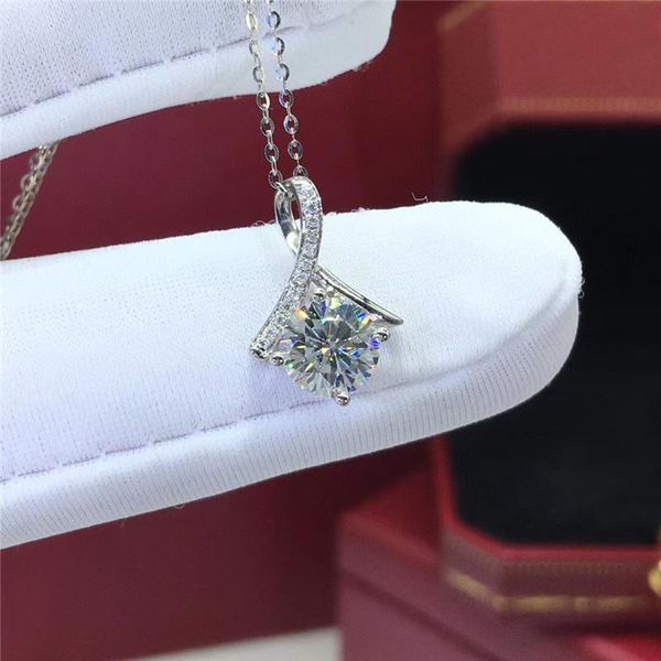 pendant necklaces huitan ly designed women necklace silver color chain with brilliant cz stone bling wedding engagement jewelry wholesale
pendant necklaces huitan ly designed women necklace silver color chain with brilliant cz stone bling wedding engagement jewelry wholesale
