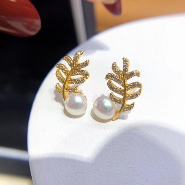 stud 2021 elegant feather pearl earrings for women french style freshwater jewelry, Golden;silver
stud 2021 elegant feather pearl earrings for women french style freshwater jewelry, Golden;silver
