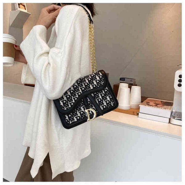 women bags for fashionable shoulder female messenger handbag chain letter printing wild crossbody bag
women bags for fashionable shoulder female messenger handbag chain letter printing wild crossbody bag