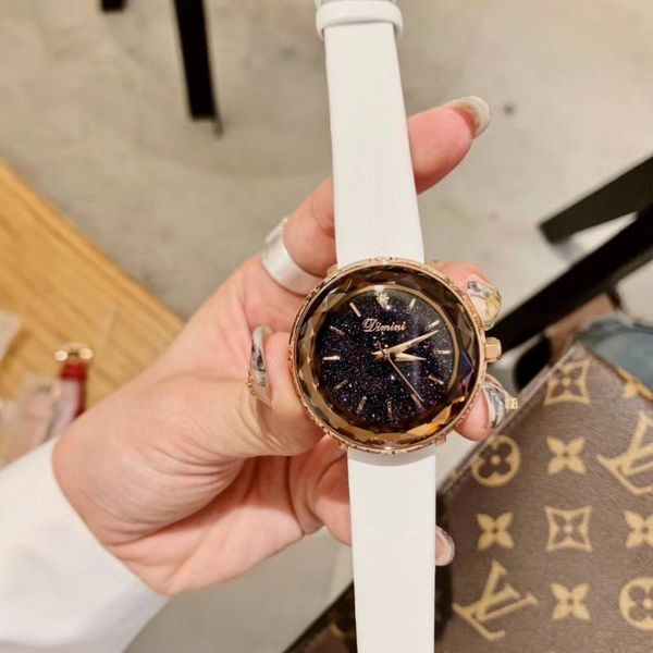 wristwatches lovely perfect round watches for women luxury crystals wrist watch candy colors real leather quartz girls students montre, Slivery;brown
wristwatches lovely perfect round watches for women luxury crystals wrist watch candy colors real leather quartz girls students montre, Slivery;brown