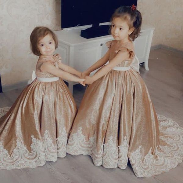 2021 gold lace sequined flower girl dresses ball gown sparkley bow lilttle kids birthday pageant weddding gowns, White;blue
2021 gold lace sequined flower girl dresses ball gown sparkley bow lilttle kids birthday pageant weddding gowns, White;blue
