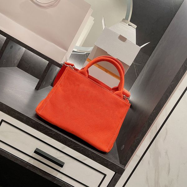 classic luxury handbags cross body tote crossbody bag totes shoulder bags high-end capacity different colors canvas shopping handbag size 30
classic luxury handbags cross body tote crossbody bag totes shoulder bags high-end capacity different colors canvas shopping handbag size 30