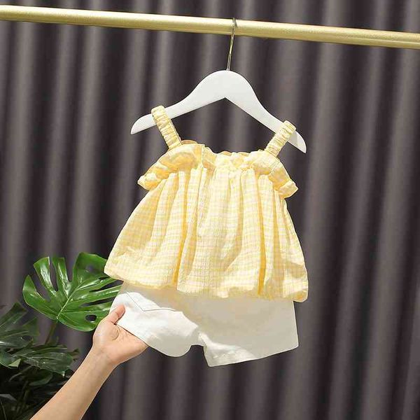summer toddler girls boutique clothing baby girl clothes set children yellow lattice and white short pants suit 210615
summer toddler girls boutique clothing baby girl clothes set children yellow lattice and white short pants suit 210615