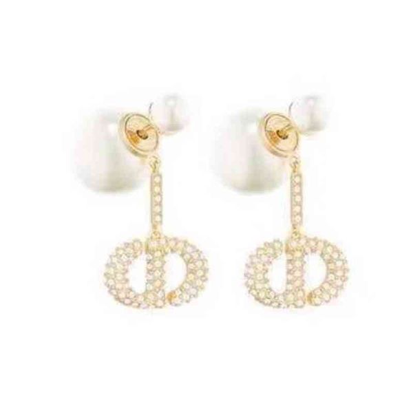 brilliant diamonds studded pearl earrings women's s925 silver needle non allergic fashion versatile jewel
brilliant diamonds studded pearl earrings women's s925 silver needle non allergic fashion versatile jewel