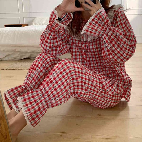 sleepwear sweet geometric all match homewear women plaid chic fashion nightwear two piece suit pajamas sets, Black;red
sleepwear sweet geometric all match homewear women plaid chic fashion nightwear two piece suit pajamas sets, Black;red