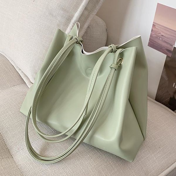 fashion big capacity purses handbags women shoulder crossbody bags 2021 luxury designer casual totes messenger high qua
fashion big capacity purses handbags women shoulder crossbody bags 2021 luxury designer casual totes messenger high qua