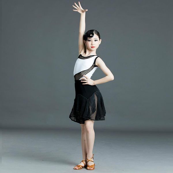 Stage Wear Children Latin Dance Dress Exercise Clothing Girls Professional Performance Costumes Tops Skirts Suit 2pcs IHRV, Black;red
Stage Wear Children Latin Dance Dress Exercise Clothing Girls Professional Performance Costumes Tops Skirts Suit 2pcs IHRV, Black;red