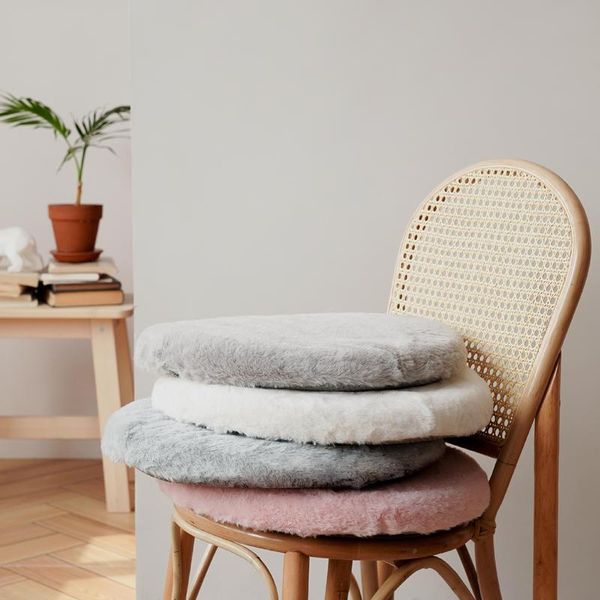 cushion/decorative pillow 2021 cushion round solid color rebound cotton decoration sofa stool tatami soft and comfortable unchangeable shape
cushion/decorative pillow 2021 cushion round solid color rebound cotton decoration sofa stool tatami soft and comfortable unchangeable shape