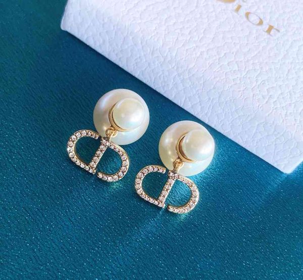 special offer 2021 luxury designer jewelry 21 pig nose earrings with pearl in front and back, Silver
special offer 2021 luxury designer jewelry 21 pig nose earrings with pearl in front and back, Silver