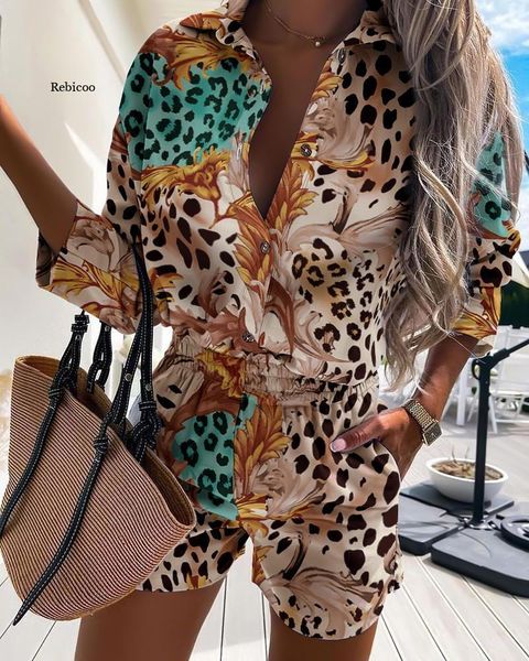 women's tracksuits 2021 autumn elegant leopard print two-piece lapel shirt + shorts ladies suit casual button, Gray
women's tracksuits 2021 autumn elegant leopard print two-piece lapel shirt + shorts ladies suit casual button, Gray