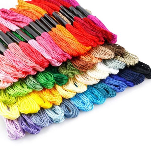 50pcs/lot random color embroidery thread with 12pcs winding board floss cross stitch kits diy household sewing accessories notions & tools, Black
50pcs/lot random color embroidery thread with 12pcs winding board floss cross stitch kits diy household sewing accessories notions & tools, Black
