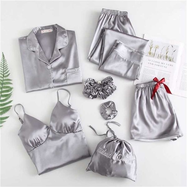 spring autumn 7 pieces set women silk pajamas long sleeve solid pajama set long pants full lounge sleepwear christmas pj 211215, Black;red
spring autumn 7 pieces set women silk pajamas long sleeve solid pajama set long pants full lounge sleepwear christmas pj 211215, Black;red