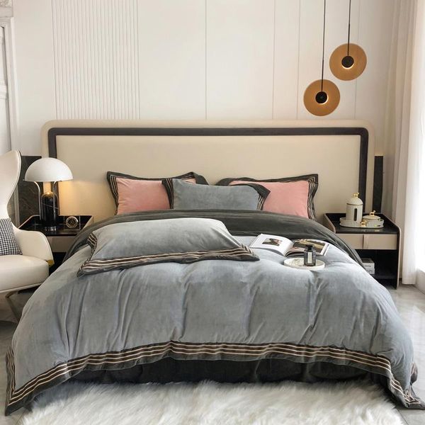 bedding sets milk cashmere winnters bed linens cover duvet flat/fitted sheet pillowcase 4pcs
bedding sets milk cashmere winnters bed linens cover duvet flat/fitted sheet pillowcase 4pcs