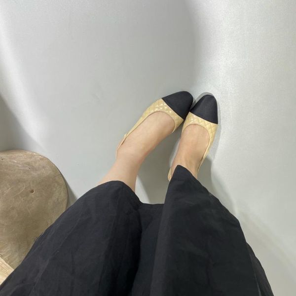 dress shoes small fragrant wind ringbone pattern baotou word sandals women's summer color 2021 french retro fairy high heels, Black
dress shoes small fragrant wind ringbone pattern baotou word sandals women's summer color 2021 french retro fairy high heels, Black