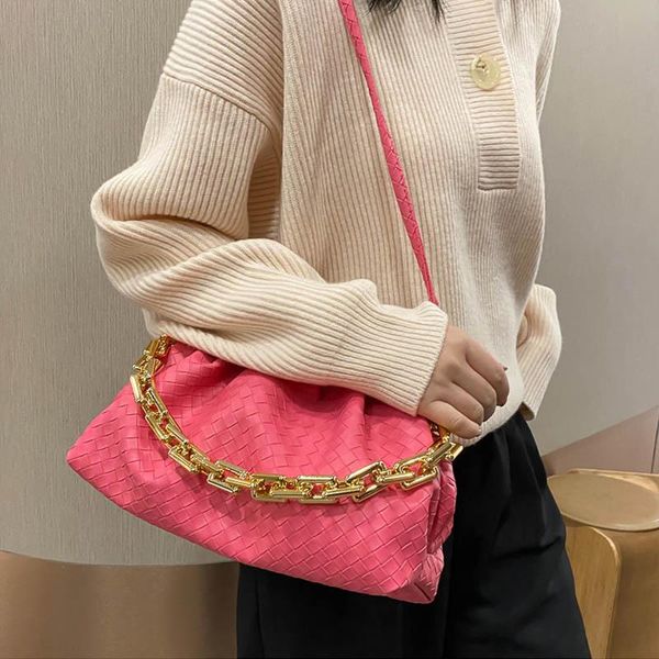 evening bags 2021 fashion pleated chain handbag versatile simple one shoulder bag cloud women dumpling hand
evening bags 2021 fashion pleated chain handbag versatile simple one shoulder bag cloud women dumpling hand