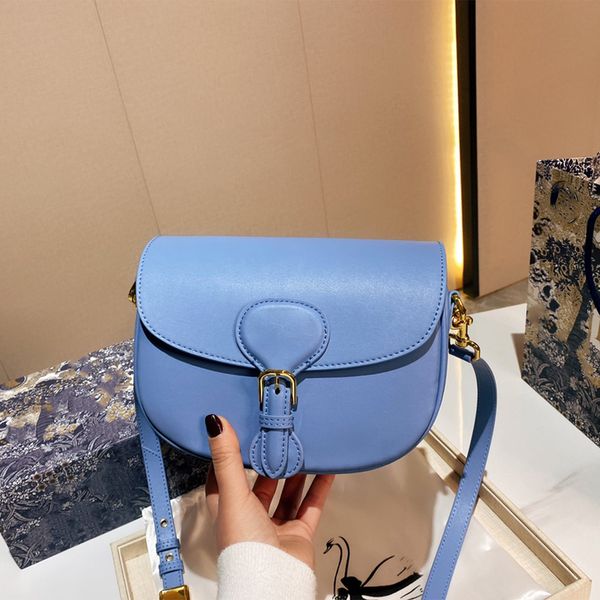 2021 retro fashion one shoulder woman bag luxury french blue leather large capacity 22cm flip designer handbag outdoor sacoche street wallet
2021 retro fashion one shoulder woman bag luxury french blue leather large capacity 22cm flip designer handbag outdoor sacoche street wallet