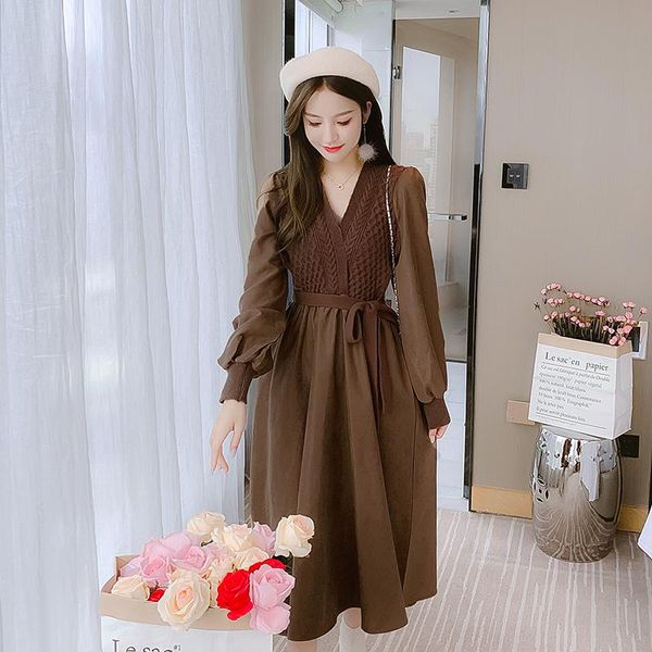 casual dresses 2021 knitted dress for women v neck patchwork solid lantern sleeve sashes slim waist pleated elegant vintage clothes, Black;gray
casual dresses 2021 knitted dress for women v neck patchwork solid lantern sleeve sashes slim waist pleated elegant vintage clothes, Black;gray