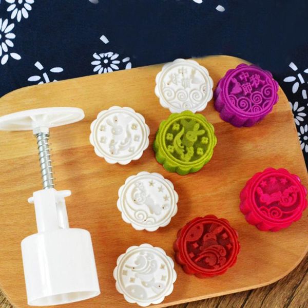 4pcs/set flower shaped mooncake mold cake hand pressure fondant moon decorating tools cookie cutter baking tool moulds
4pcs/set flower shaped mooncake mold cake hand pressure fondant moon decorating tools cookie cutter baking tool moulds