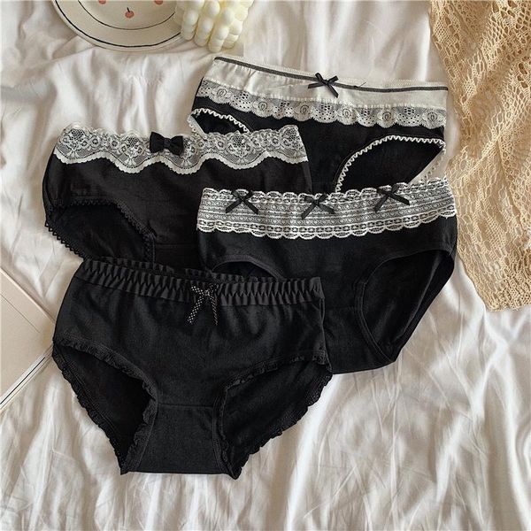 women's shorts 2021 student breathable lace girls' briefs comfortable underwear thin middle waist bottoming, White;black
women's shorts 2021 student breathable lace girls' briefs comfortable underwear thin middle waist bottoming, White;black