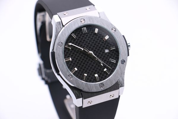 men's mechanical watch business fashion modern silver stainless steel case rubber strap 3 needle calendar black mesh surface 43mm, Slivery;brown
men's mechanical watch business fashion modern silver stainless steel case rubber strap 3 needle calendar black mesh surface 43mm, Slivery;brown