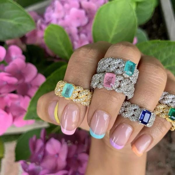 cluster rings iced out bling clear bezel big crystal cubic zircon cz cuban link chain finger ring for hip hop women girl fashion party jewel, Golden;silver
cluster rings iced out bling clear bezel big crystal cubic zircon cz cuban link chain finger ring for hip hop women girl fashion party jewel, Golden;silver