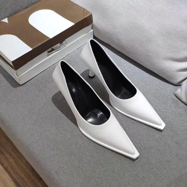 dress shoes ins elegant woman 2021 pointed toe women pumps shallow high heels sapato feminino black white ladies party office
dress shoes ins elegant woman 2021 pointed toe women pumps shallow high heels sapato feminino black white ladies party office
