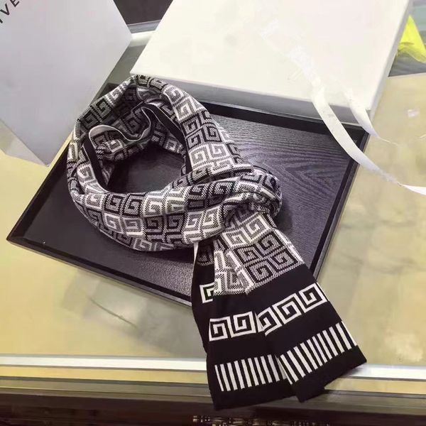 and new men's two-color double-sided star same wool blend warm scarf bib, Blue;gray 
and new men's two-color double-sided star same wool blend warm scarf bib, Blue;gray