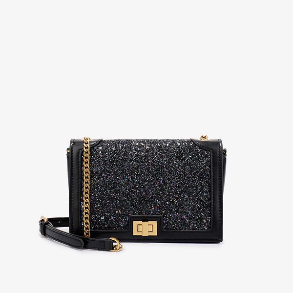 designer bags fashion sequin small square 2021 new women's chain messenger bag popular in summer
designer bags fashion sequin small square 2021 new women's chain messenger bag popular in summer