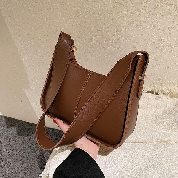 evening bags luxury shoulder for women 2021 leather adjustable strap bag casual satchels wide straps fashion
evening bags luxury shoulder for women 2021 leather adjustable strap bag casual satchels wide straps fashion