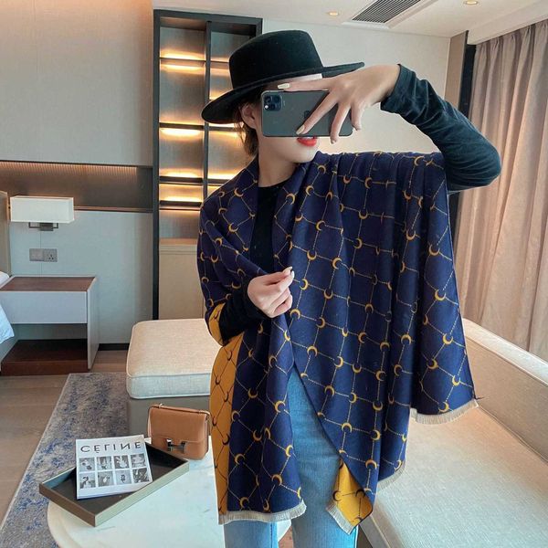 2021 korean autumn and winter warm scarf women's double-sided imitation cashmere thickened bib air conditioning room shawl, Blue;gray
2021 korean autumn and winter warm scarf women's double-sided imitation cashmere thickened bib air conditioning room shawl, Blue;gray