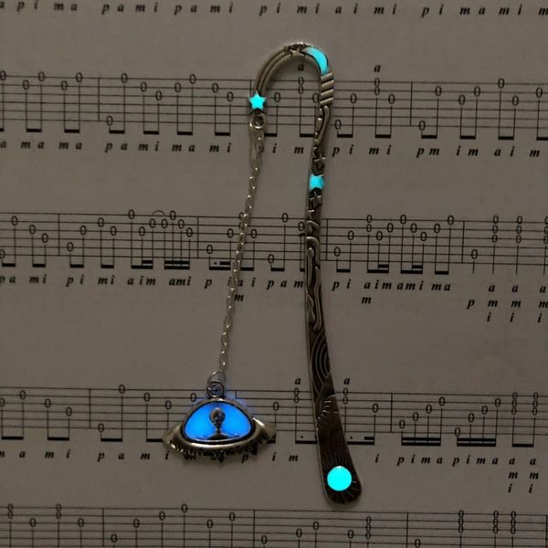 factory wholesale novel star moon bookmark alien spaceship luminous alloy fluorescence popular fashion xmas gift
factory wholesale novel star moon bookmark alien spaceship luminous alloy fluorescence popular fashion xmas gift