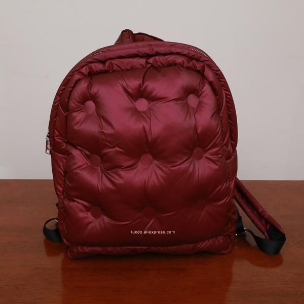 backpack designer oxford space cotton air 2021 winter women pad feather down bag ladies casual large capacity sac
backpack designer oxford space cotton air 2021 winter women pad feather down bag ladies casual large capacity sac