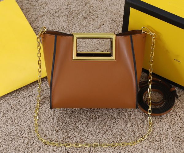 luxury fashion trend new double f buckle handbags cowhide portable tote open bag casual all-match messenger shoulder bag medium
luxury fashion trend new double f buckle handbags cowhide portable tote open bag casual all-match messenger shoulder bag medium