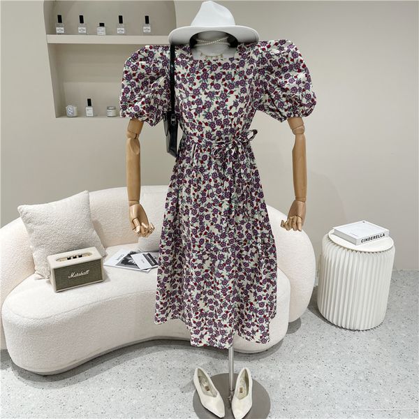 dresses spring female summer niche floral fashion design short bubble loose medium length dress, Black;gray
dresses spring female summer niche floral fashion design short bubble loose medium length dress, Black;gray