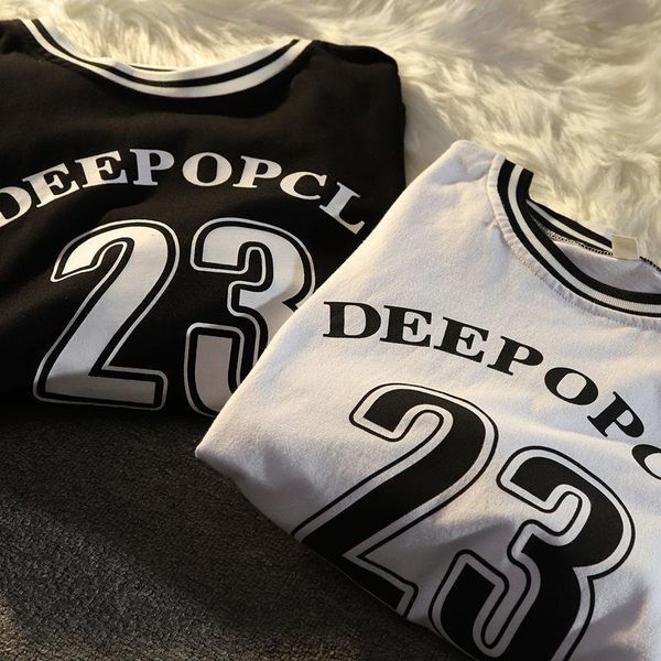 women's t-shirt spring and summer korean version 2021 loose fitting basketball suit fake two letter short sleeve for female students, White
women's t-shirt spring and summer korean version 2021 loose fitting basketball suit fake two letter short sleeve for female students, White