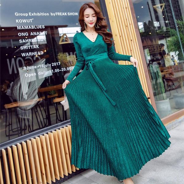 casual dresses luxury 2021 long pleated maxi women runway party dress glitter sleeve deep v neck sashes celebrity vestidos, Black;gray
casual dresses luxury 2021 long pleated maxi women runway party dress glitter sleeve deep v neck sashes celebrity vestidos, Black;gray
