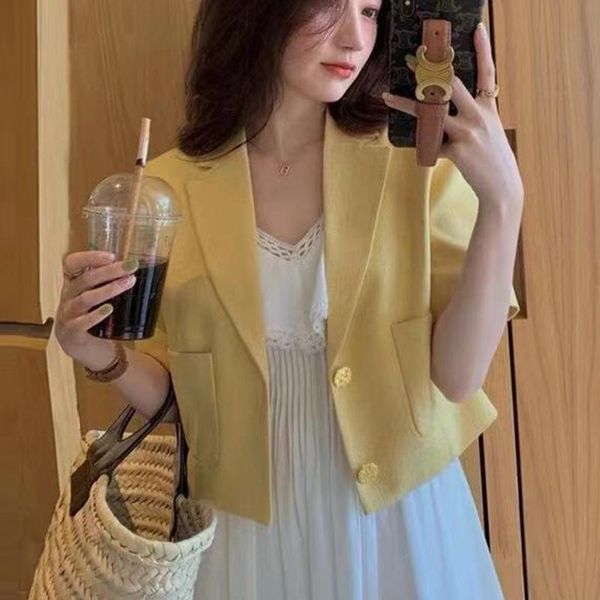 women's jackets women summer korean fashion casual thin solid short suit female single breasted outerwear, Black;brown
women's jackets women summer korean fashion casual thin solid short suit female single breasted outerwear, Black;brown