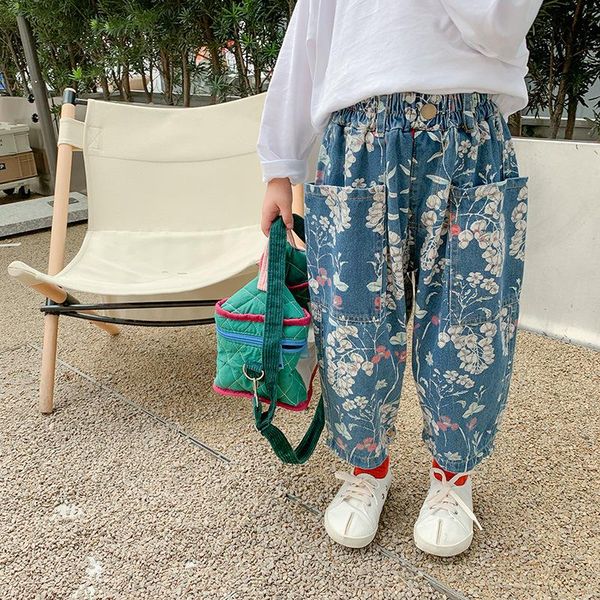 jeans girls' autumn 2021 thin loose children's nine point wide leg women's treasure exotic pants 3-68, Blue
jeans girls' autumn 2021 thin loose children's nine point wide leg women's treasure exotic pants 3-68, Blue