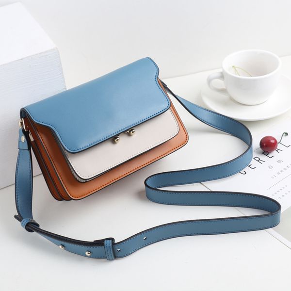 design hand color matching small square women's messenger korean fashion versatile contrast color bag leather simple wide shoulder stra, Red;black
design hand color matching small square women's messenger korean fashion versatile contrast color bag leather simple wide shoulder stra, Red;black