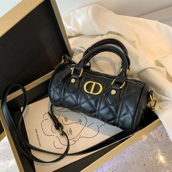 xiaoxiangfeng round bucket handbag bag female cylinder new chain rhombus trendy messenger 2021 red pillow net hntds
xiaoxiangfeng round bucket handbag bag female cylinder new chain rhombus trendy messenger 2021 red pillow net hntds