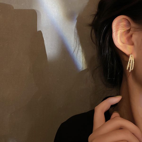 925 silver needle pearl double arc c-shaped fashionable versatile earrings simple net red personalized earrings for women
925 silver needle pearl double arc c-shaped fashionable versatile earrings simple net red personalized earrings for women