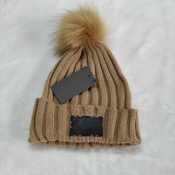 beanie bonnet Winter Beanie Brand Female Fur Pom Poms Hat Fashion Cap for Women Designer Knitted Beanie High Quality S s, Mix color
beanie bonnet Winter Beanie Brand Female Fur Pom Poms Hat Fashion Cap for Women Designer Knitted Beanie High Quality S s, Mix color