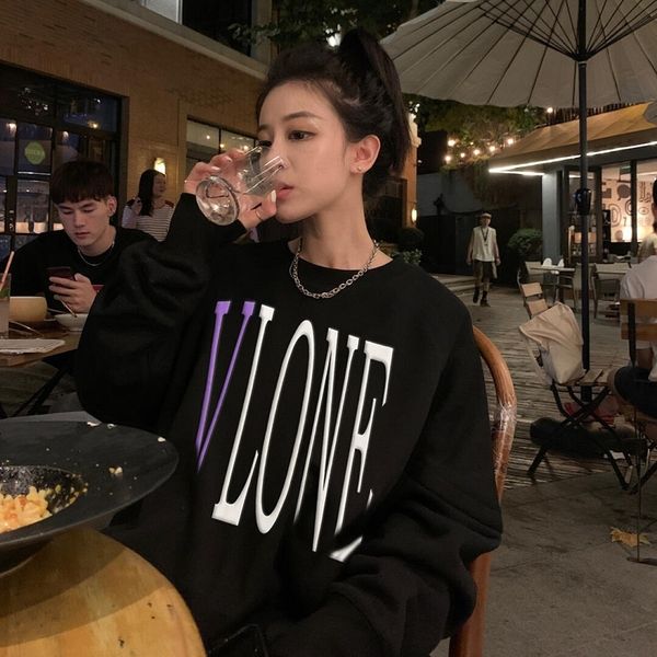 2021 brand v hoodie miami purple big trend pop limited loose fog high street versatile round neck long sleeve sweater for men and women, Black
2021 brand v hoodie miami purple big trend pop limited loose fog high street versatile round neck long sleeve sweater for men and women, Black