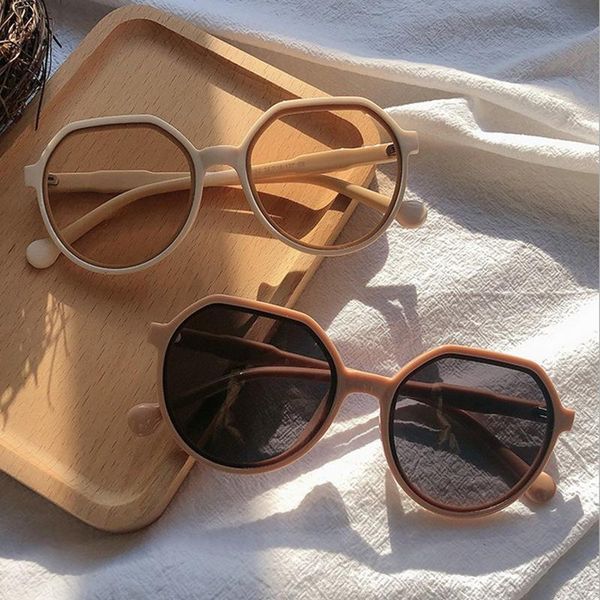sunglasses imwete summer irregular retro cat eye goggles fashion eyeprotection neutral wind, White;black
sunglasses imwete summer irregular retro cat eye goggles fashion eyeprotection neutral wind, White;black