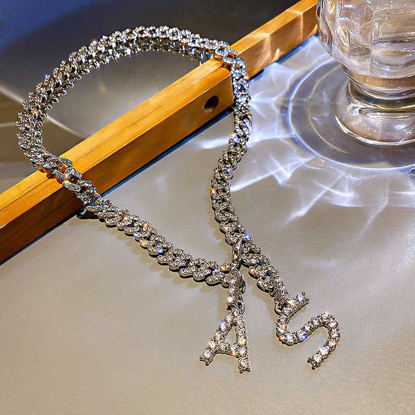 fashion east gate inlaid with diamond letter as pendant necklace, fashionable and versatile, net red, light luxury, personalized collarbone, Black
fashion east gate inlaid with diamond letter as pendant necklace, fashionable and versatile, net red, light luxury, personalized collarbone, Black