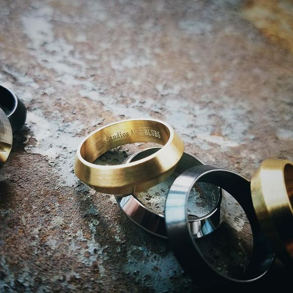 cluster rings minimalist triangle ring men titanium black size 6-12, Golden;silver
cluster rings minimalist triangle ring men titanium black size 6-12, Golden;silver