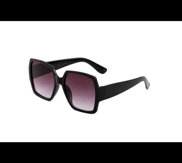 sunglasses eyewear sun glasses designer brand black metal frame dark 50mm glass lenses for mens womens better 3720, White;black
sunglasses eyewear sun glasses designer brand black metal frame dark 50mm glass lenses for mens womens better 3720, White;black