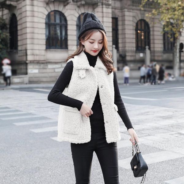 women's vests 2021 lamb plush waistcoat women faux fur vest outwear velvet sleeveless jacket short fleece tank turn down lapel, Black;white
women's vests 2021 lamb plush waistcoat women faux fur vest outwear velvet sleeveless jacket short fleece tank turn down lapel, Black;white