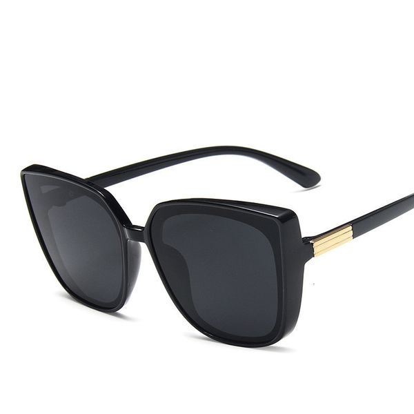 sunglasses cateye designer women 2021 retro square glasses /men luxury oculos de sol a518, White;black
sunglasses cateye designer women 2021 retro square glasses /men luxury oculos de sol a518, White;black